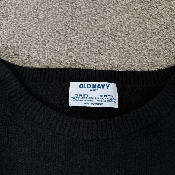 3/$45 Old Navy So soft Oversized sweater - Picture 4 of 6